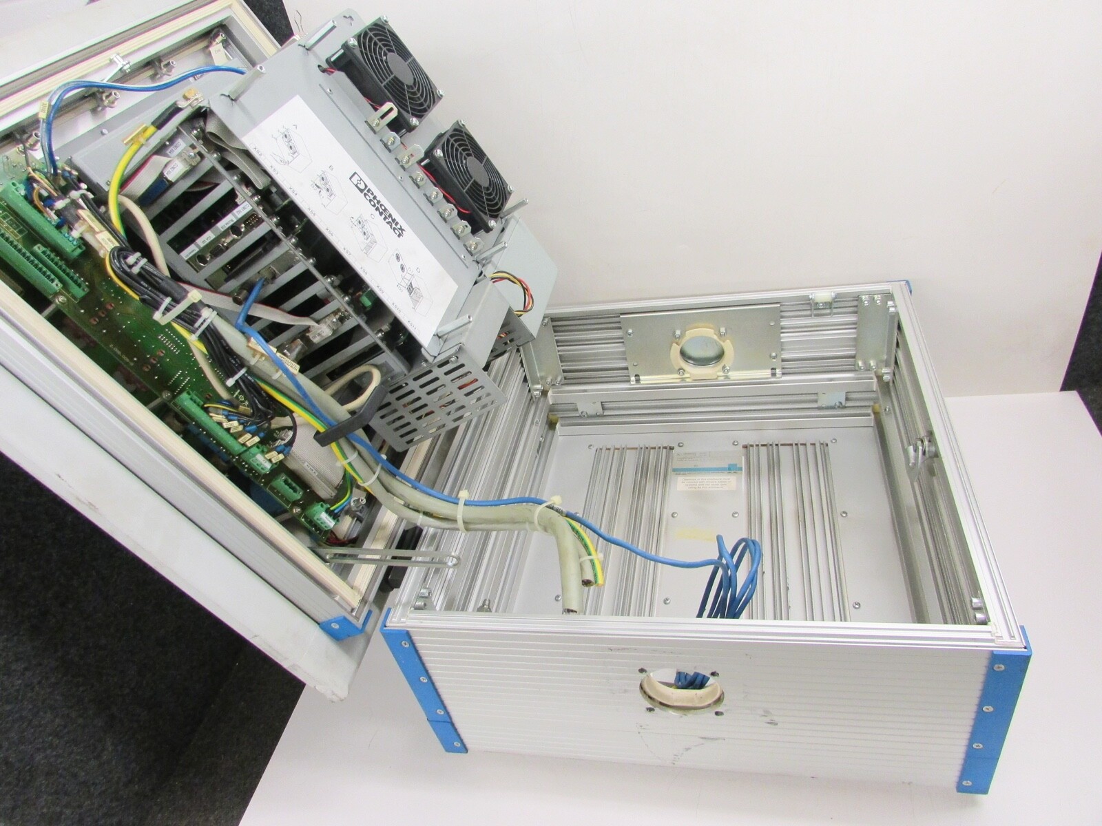 PHOENIX CONTACT OPERATOR INTERFACE TERMINAL PANEL CONTROLLER, IBS-IP-PPC-2