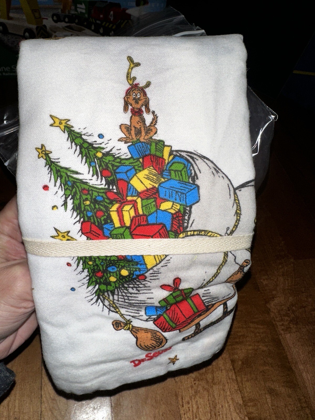 Pottery Barn Dr Seuss Grinch NEW Pillowcase Max Christmas Holiday Pillow Cover
