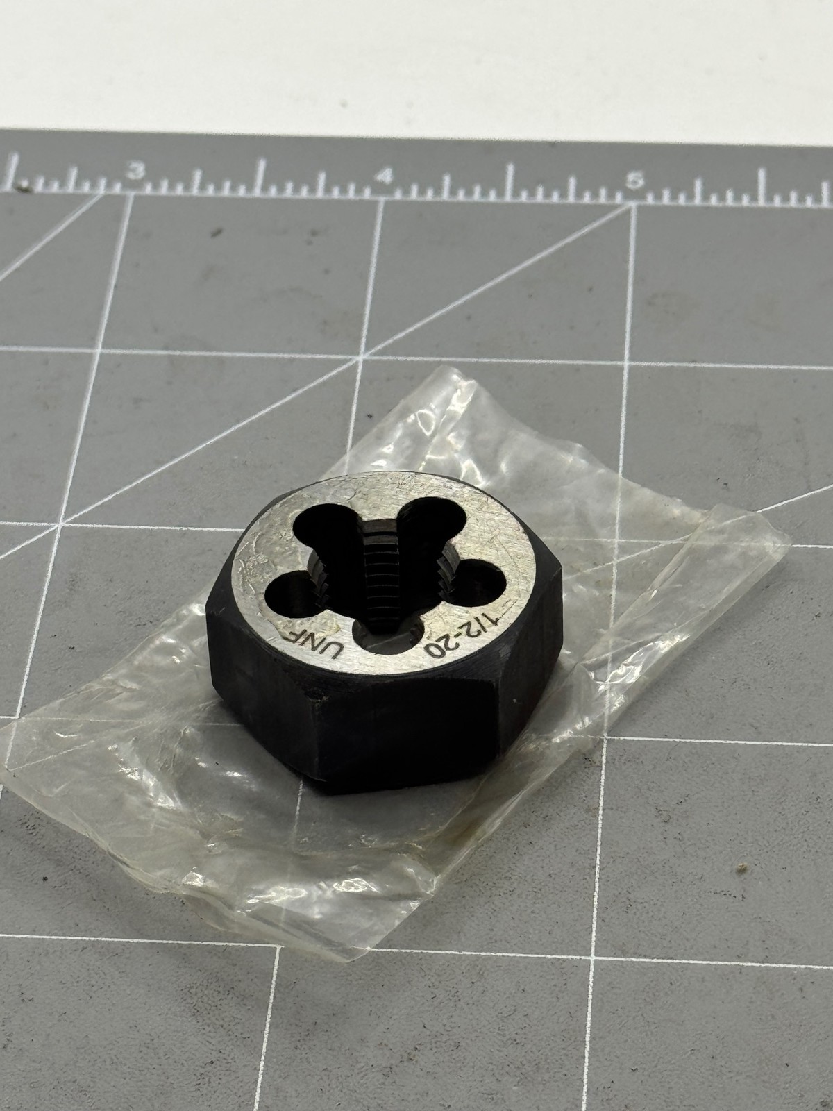 1/2-20 UNF Threading Die Hexagon Round Die Metalworking Tool Thread Cutter