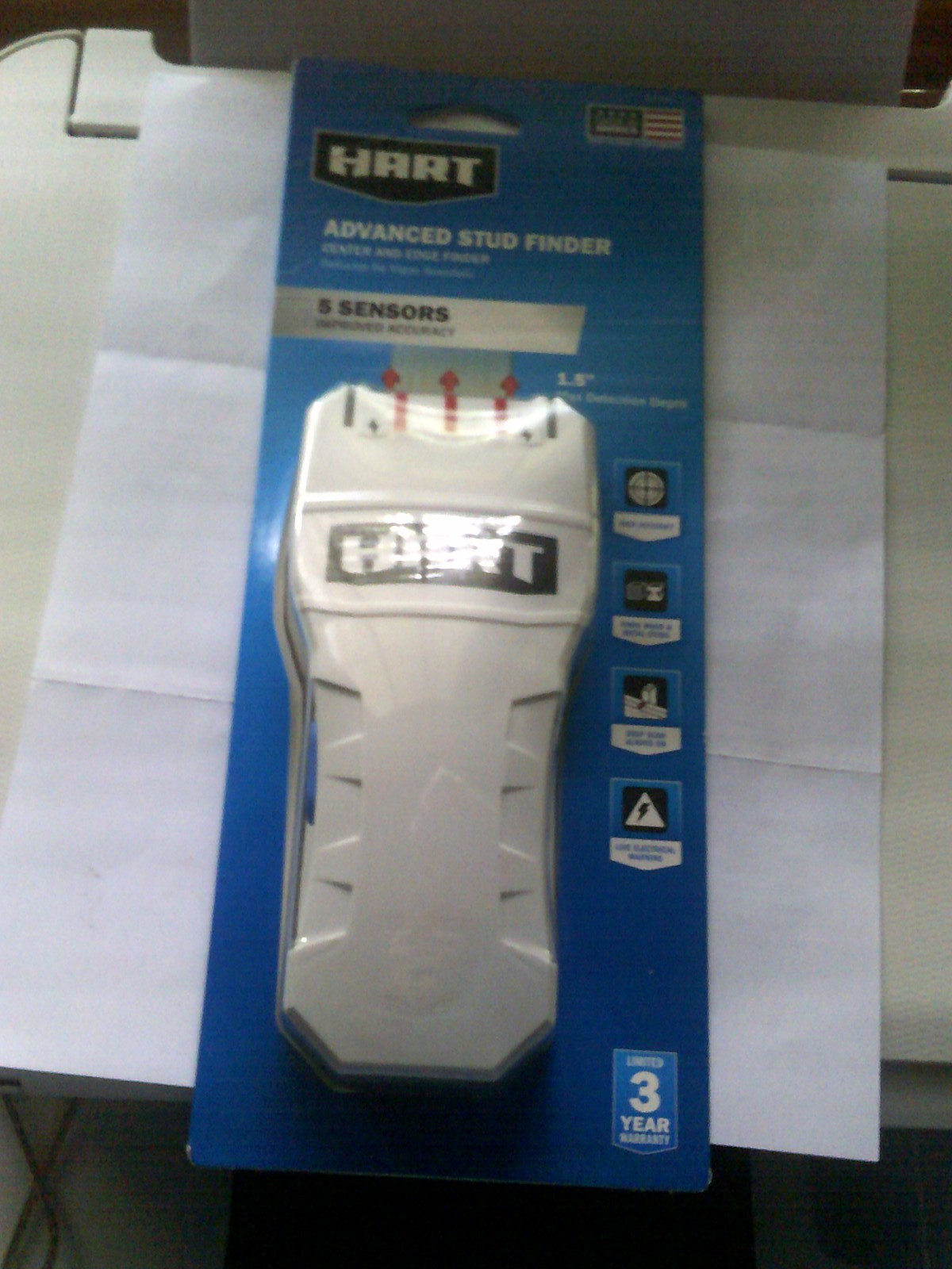 HART ADVANCED STUD FINDER 5-SENSORS new 1.5" DETECTION DEPTH Finds Wood & Metal