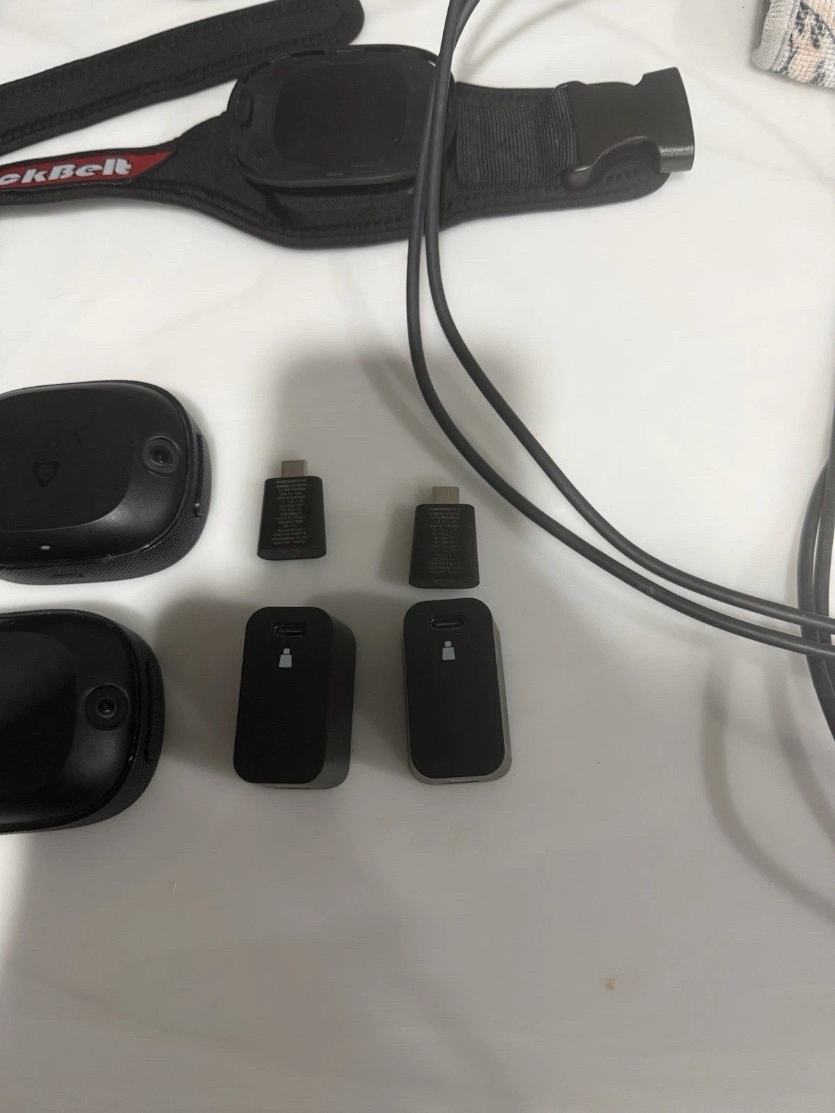 HTC VIVE Tracker Set Black (4) & USB Dongles