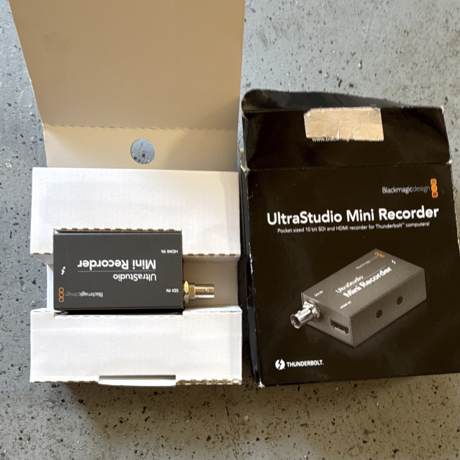 Blackmagic Design UltraStudio Mini Recorder Thunderbolt HDMI SDI Video Recorder