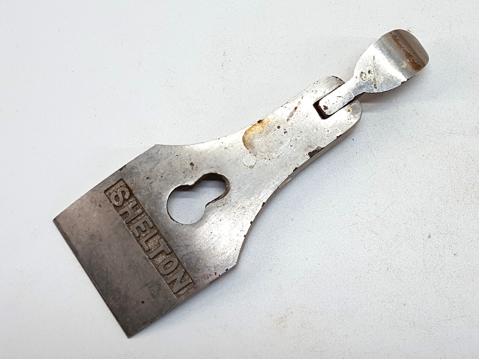 2450 Shelton 2" Wide Lever Cap