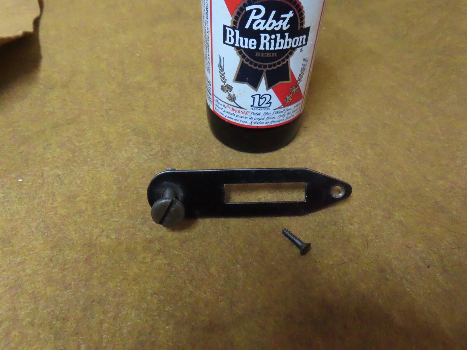 Marlin Mod A1, .22 Rifle Magazine plate,w/takedown screw,Orig~GD+🤠M6.25