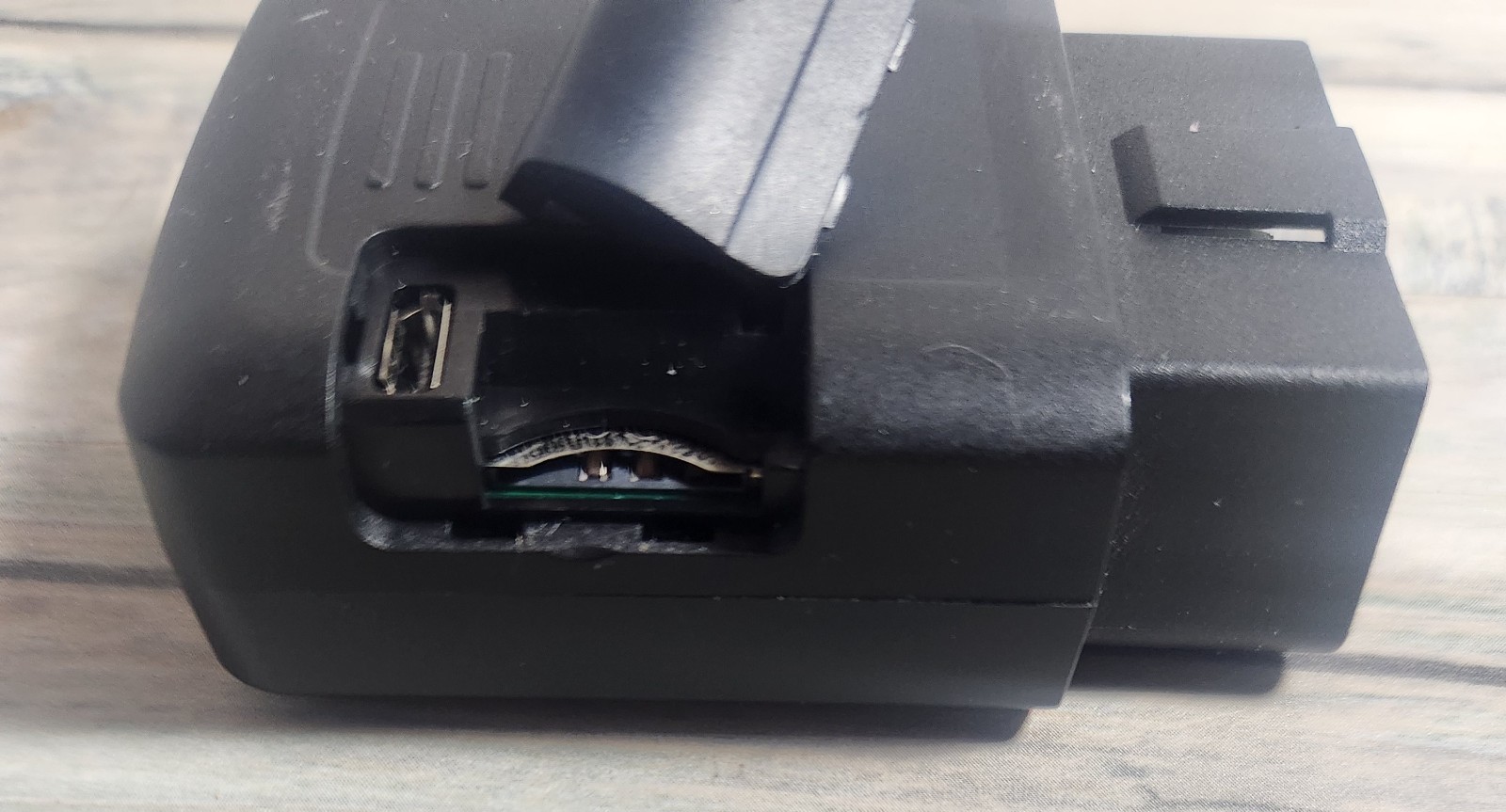 Brick-house Security GPS Tracking Module for Vehicles - Track Port 4