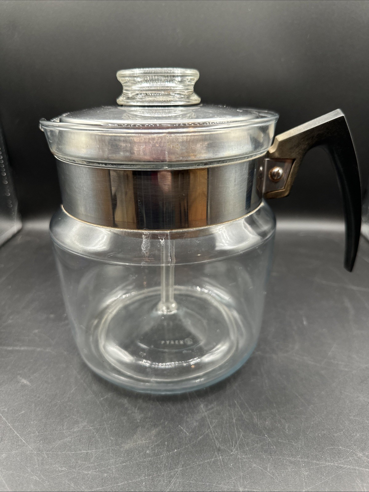 VINTAGE....PYREX FLAMEWARE DELUXE PERCOLATOR COFFEE POT.....EXCELLENT CONDITION.