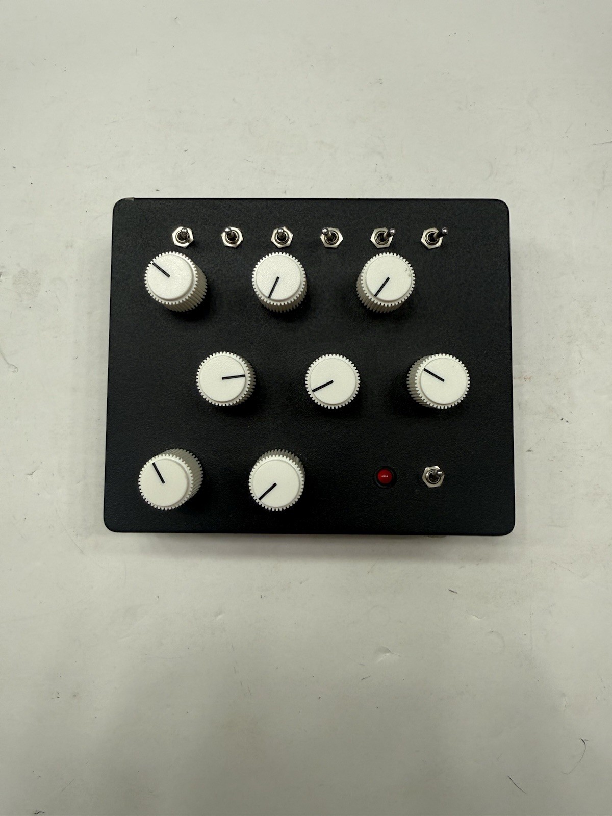Rucci Electronics Maximal Drone 6 Oscillator Desktop Synth Synthesizer Effects