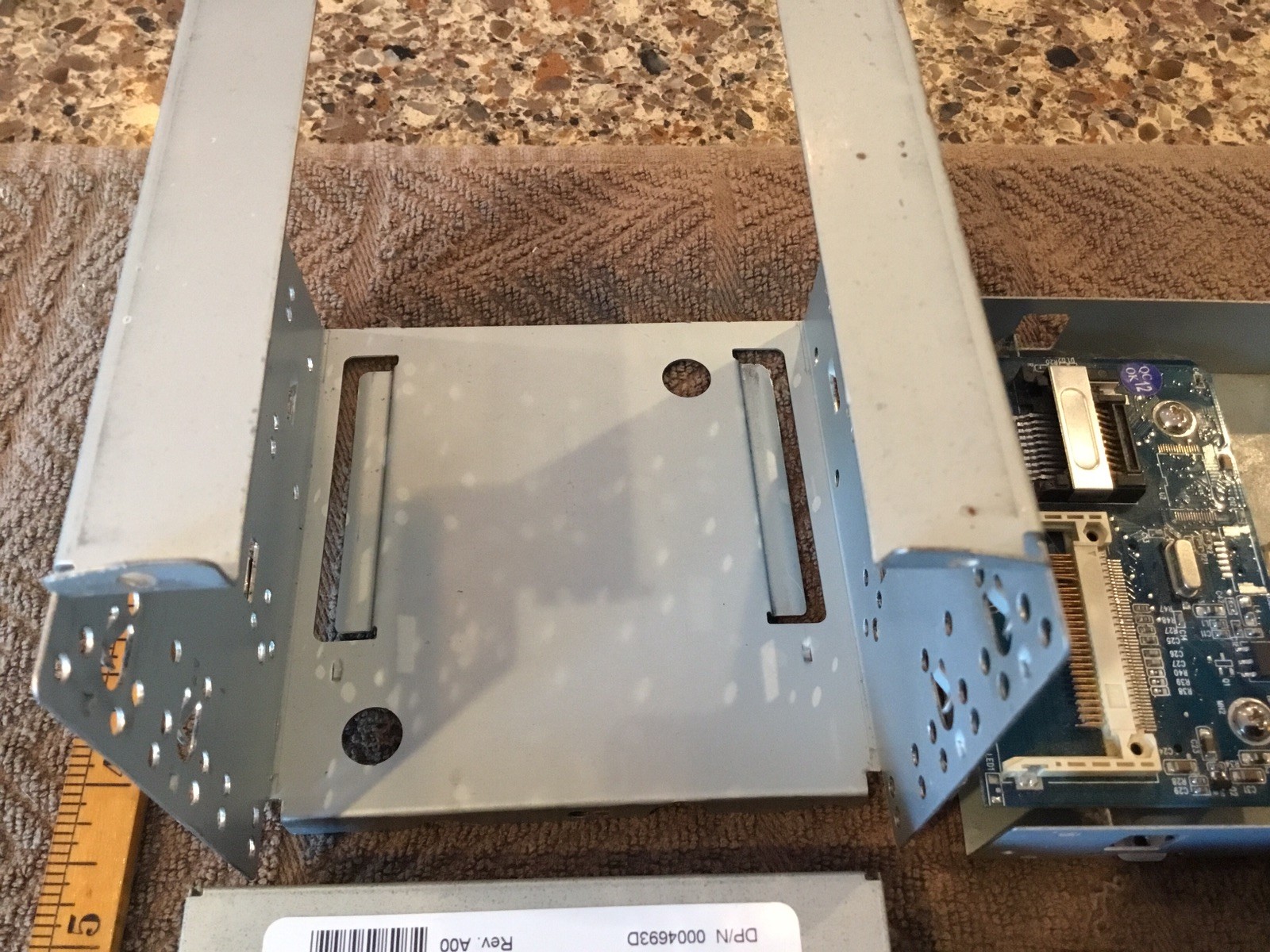 Sony 3.5” Floppy; Iomega ATAPI Zip 250, Internal Drives W/ Bracket &card Reader
