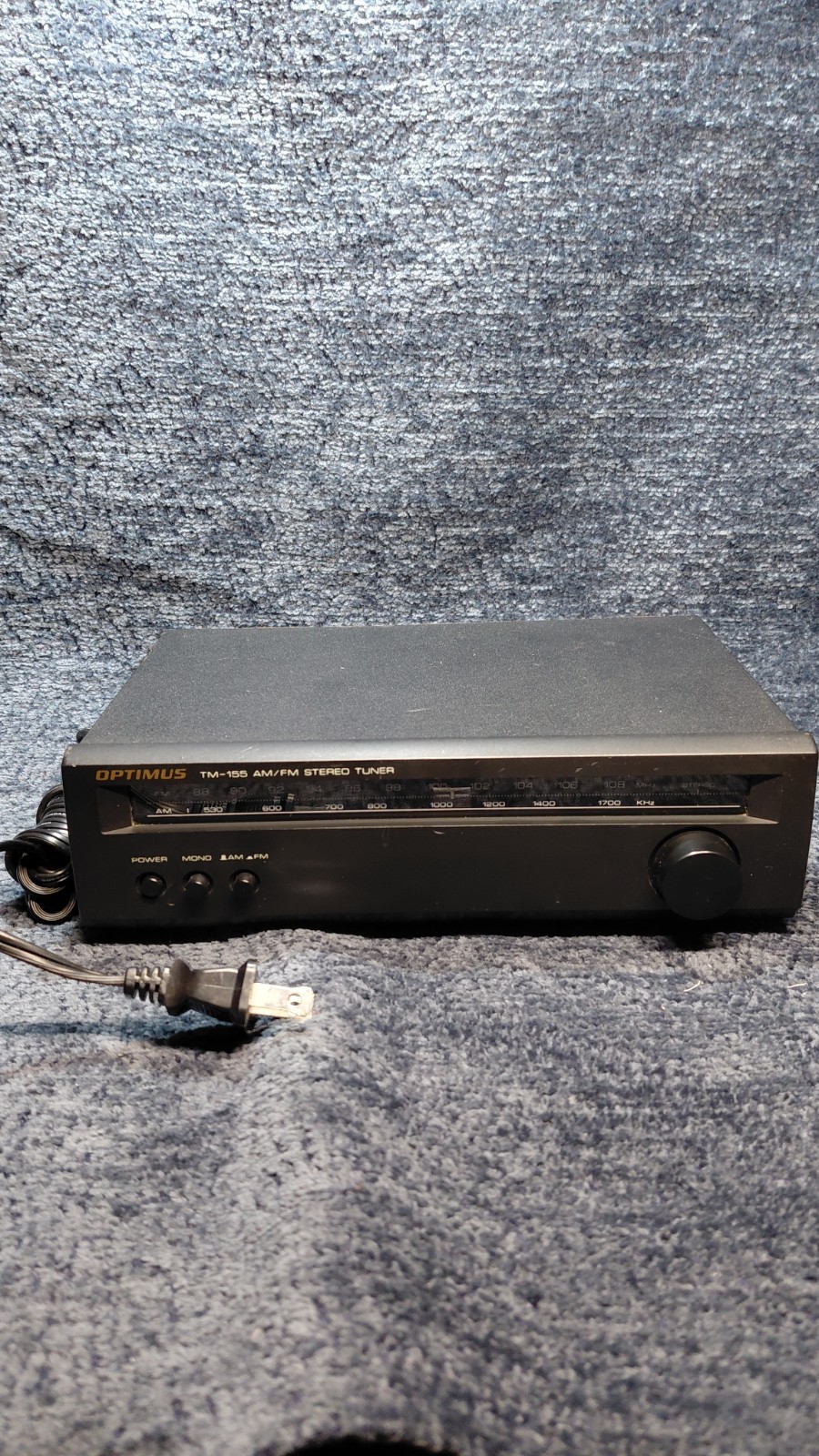 OPTIMUS TM-155 Compact AM/FM Stereo Tuner Tested Works Open BOX -Minor Damage
