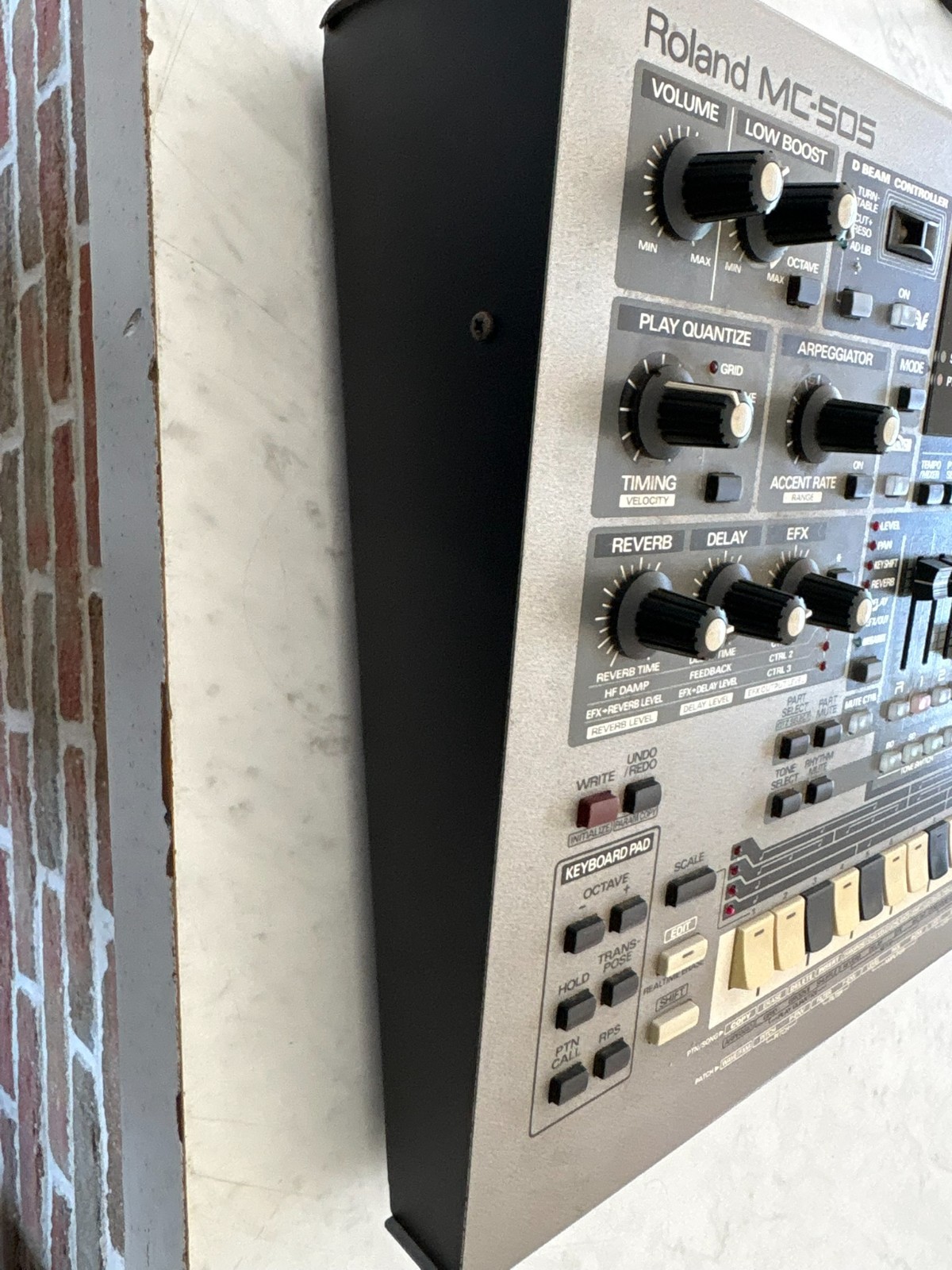 Roland MC505