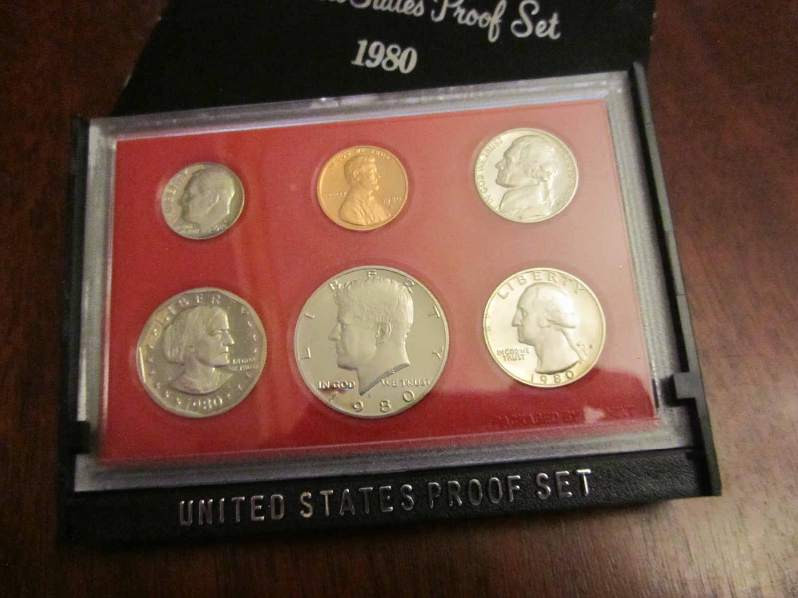 1980 United States Proof Set US Mint Display Case