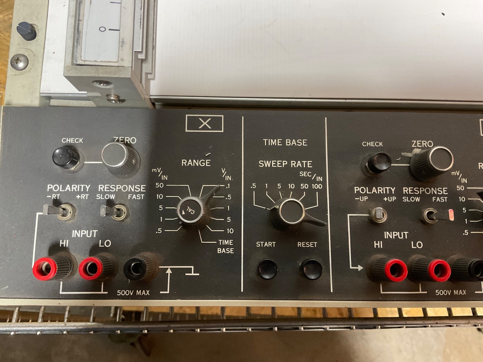 Vintage Agilent Hewlett Packard HP 7047A X-Y Recorder Plotter Printer OPTION 01