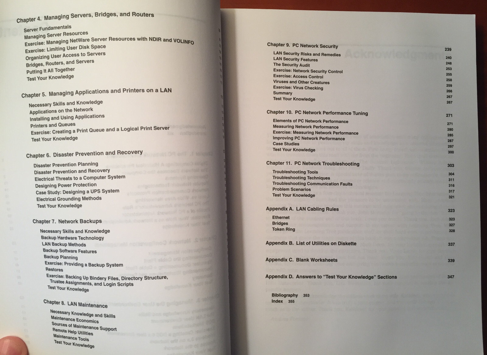 Book = PC Network Administration with Media Disk = Andres Fortino Peter Rybaczyk