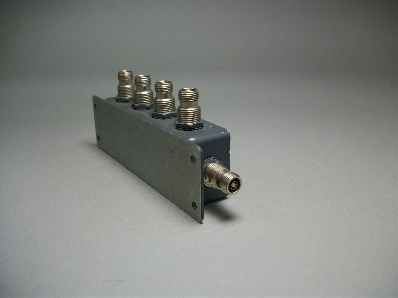 Technitrol DBC-64004-A 4 Stud Connector TNC - New