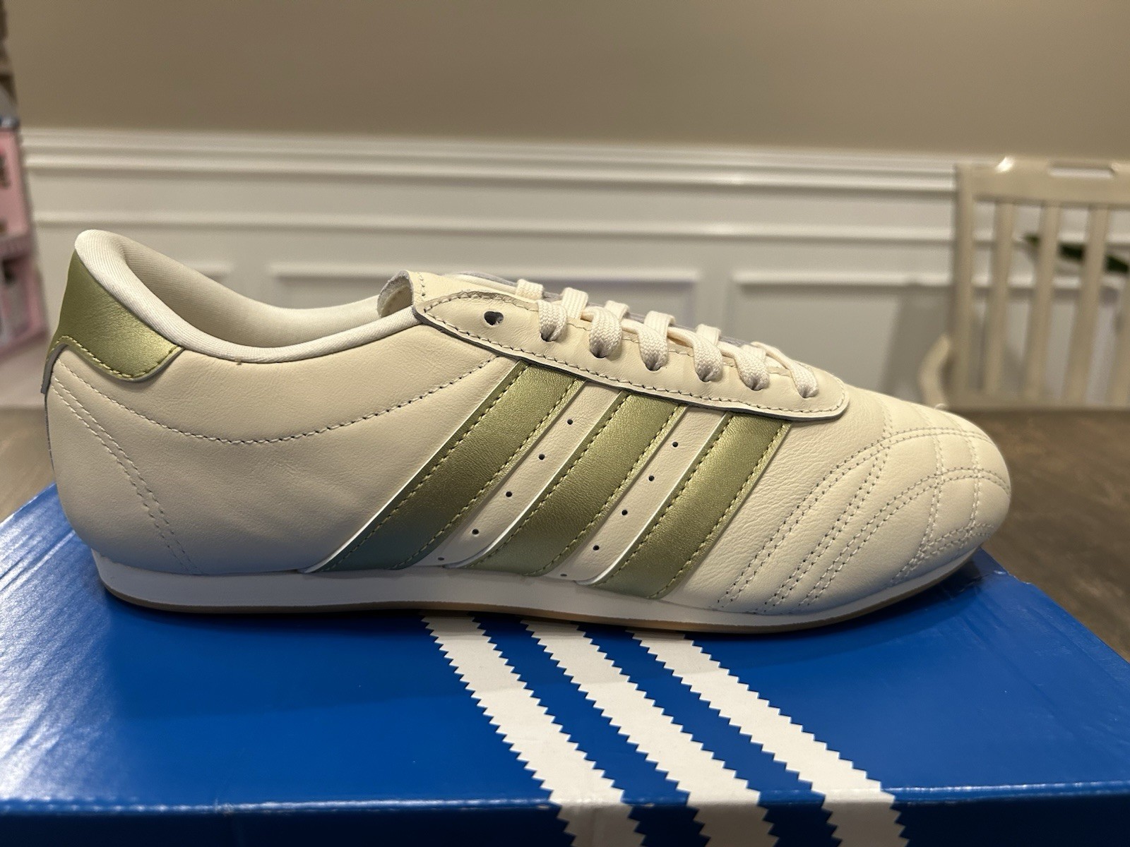 Adidas Taekwondo Lace W 'Cream Gold Metallic' / JQ0570 / Women's