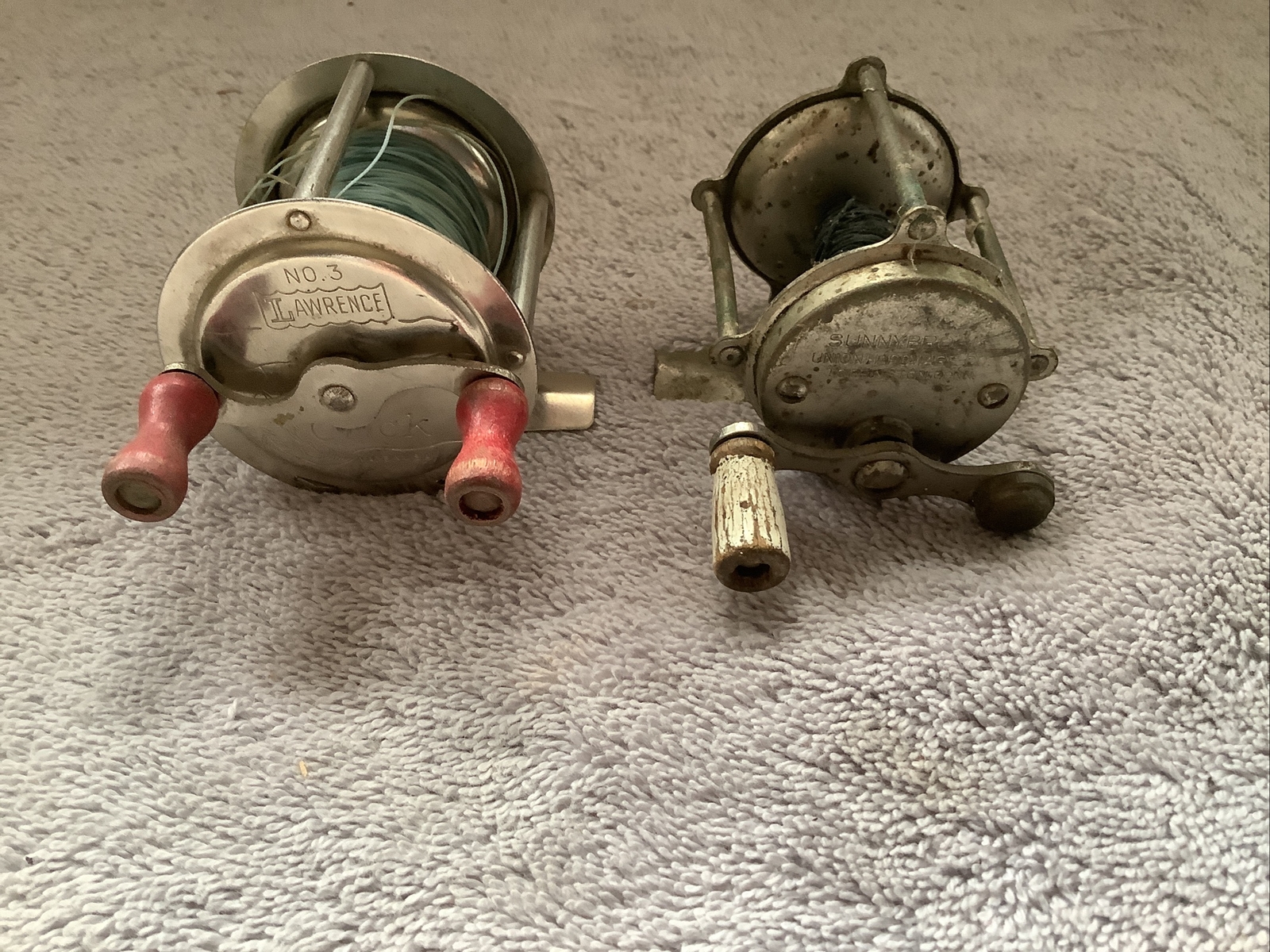 2 vintage fishing reels sunnybrook and Lawrence no. 3 click used