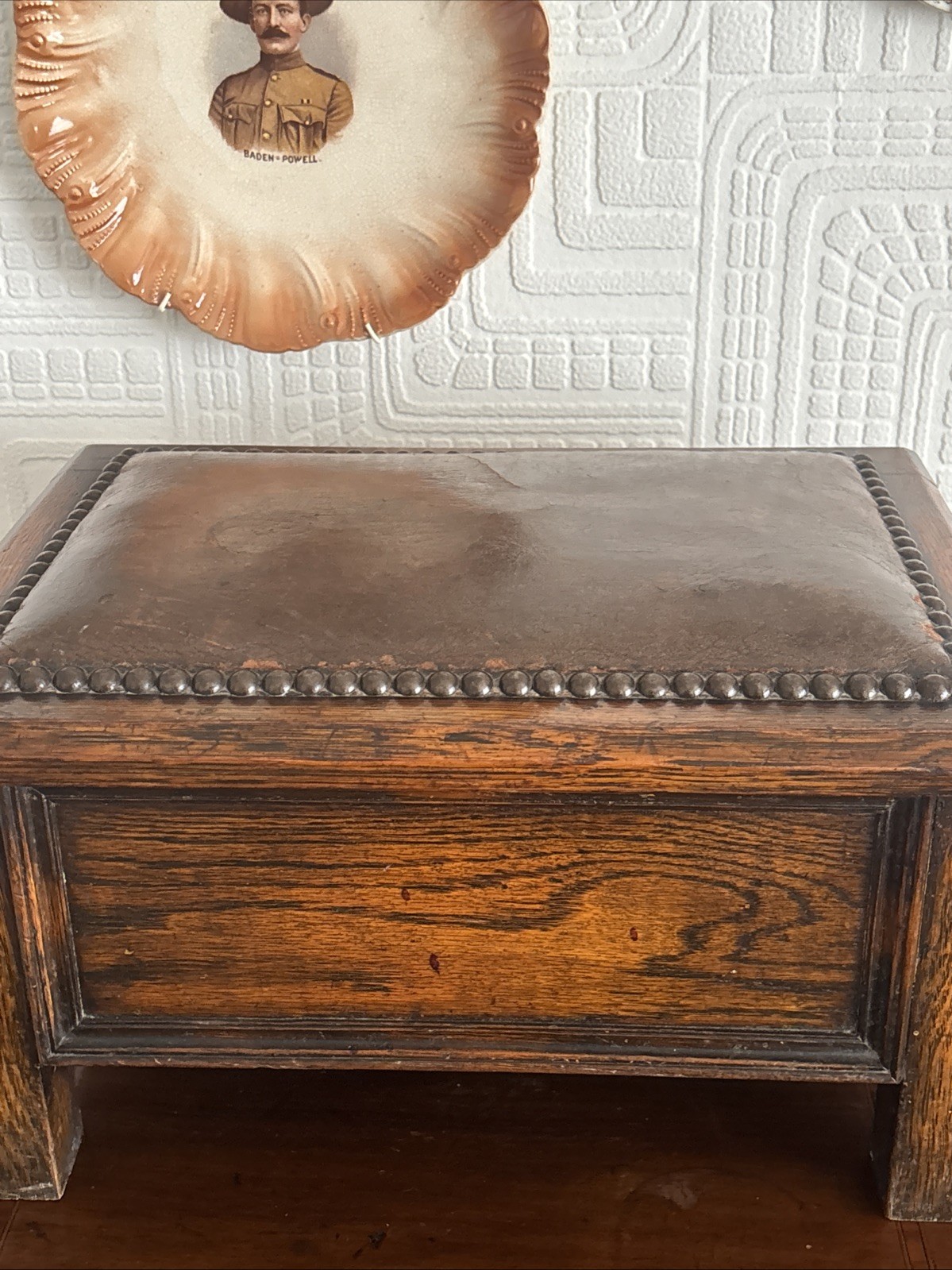 Lovely Antique Oak Storage Footstool With Leather Top