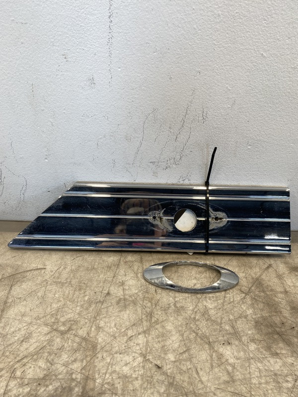 2015 Cab Exterior Trim Panel A2253462001 for Freightliner Coronado (785-11064)