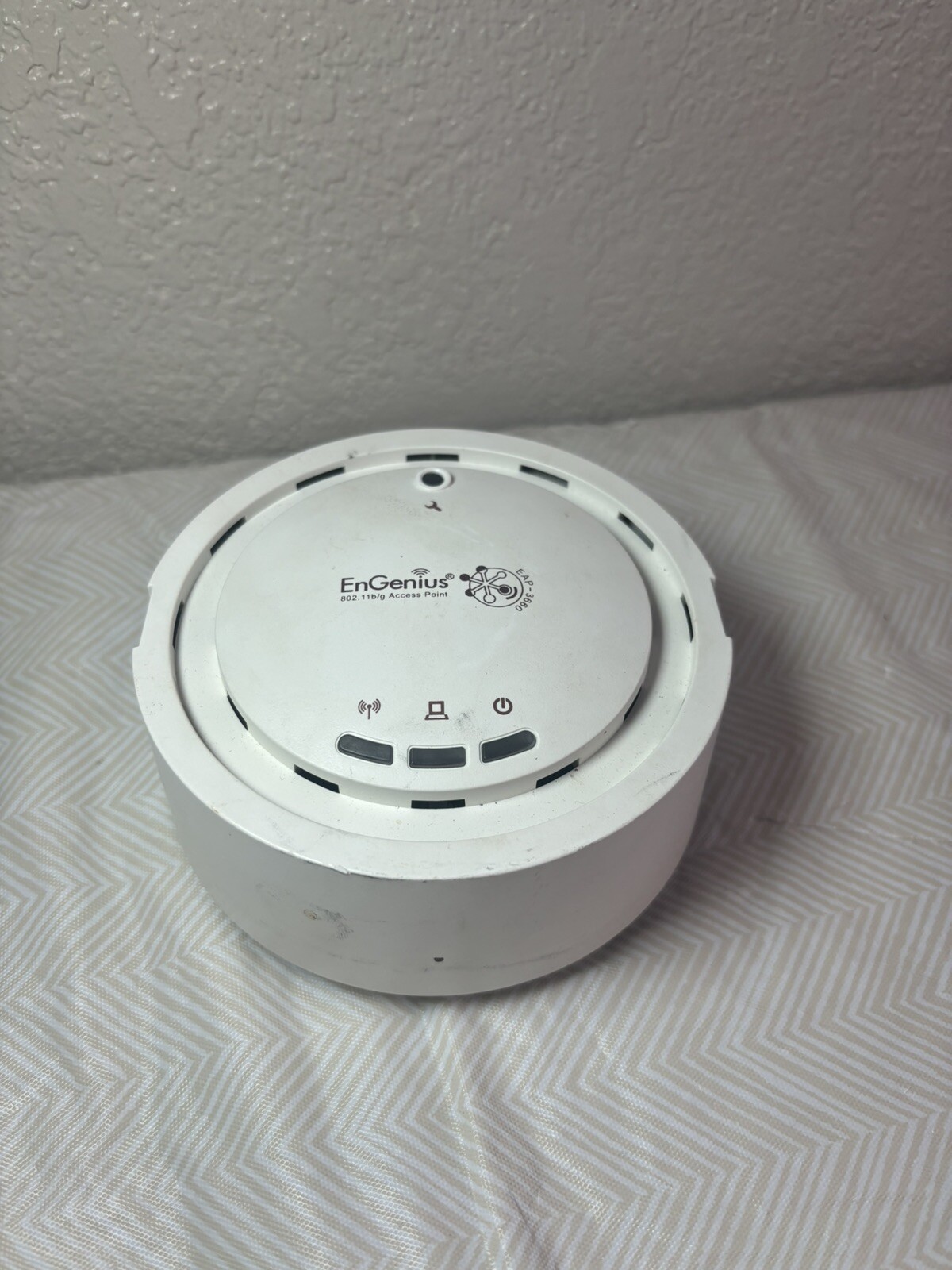 EAP-3660  EnGenius 802.11 b/g Access Point base unit only