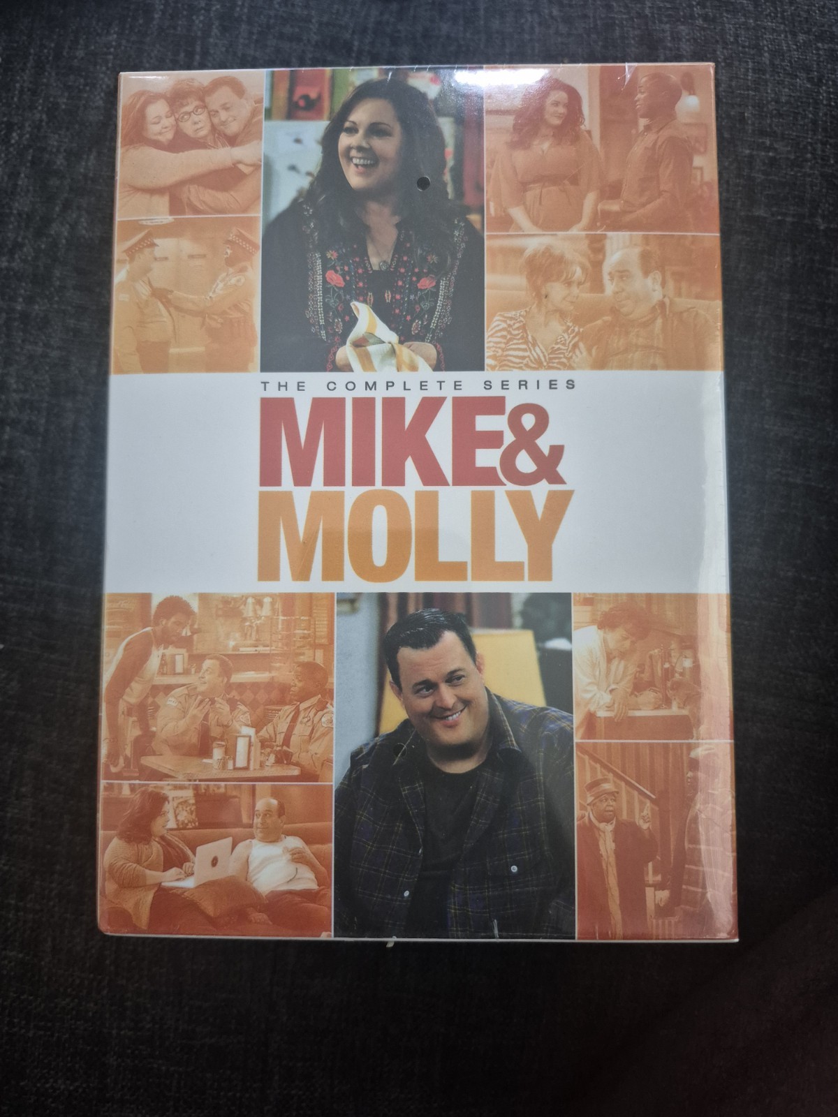 Mike and Molly: The Complete Series - Seasons 1-6 (DVD, 2016, 17-Disc Set)