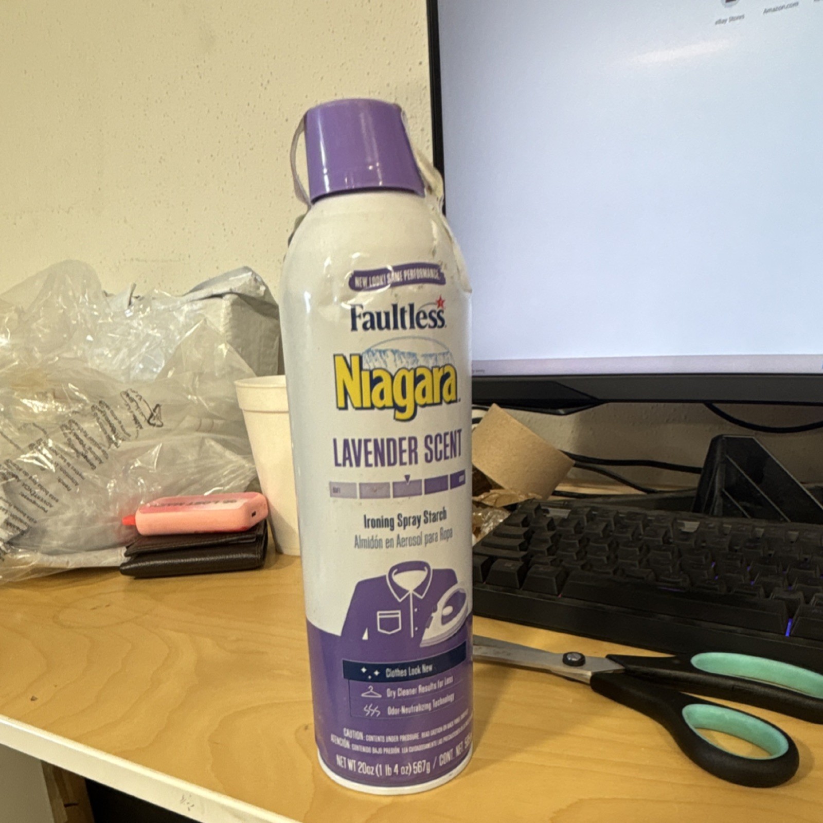 Faultless Niagara Ironing Spray Starch 22 oz Lavender Scent Odor-Neutralizing