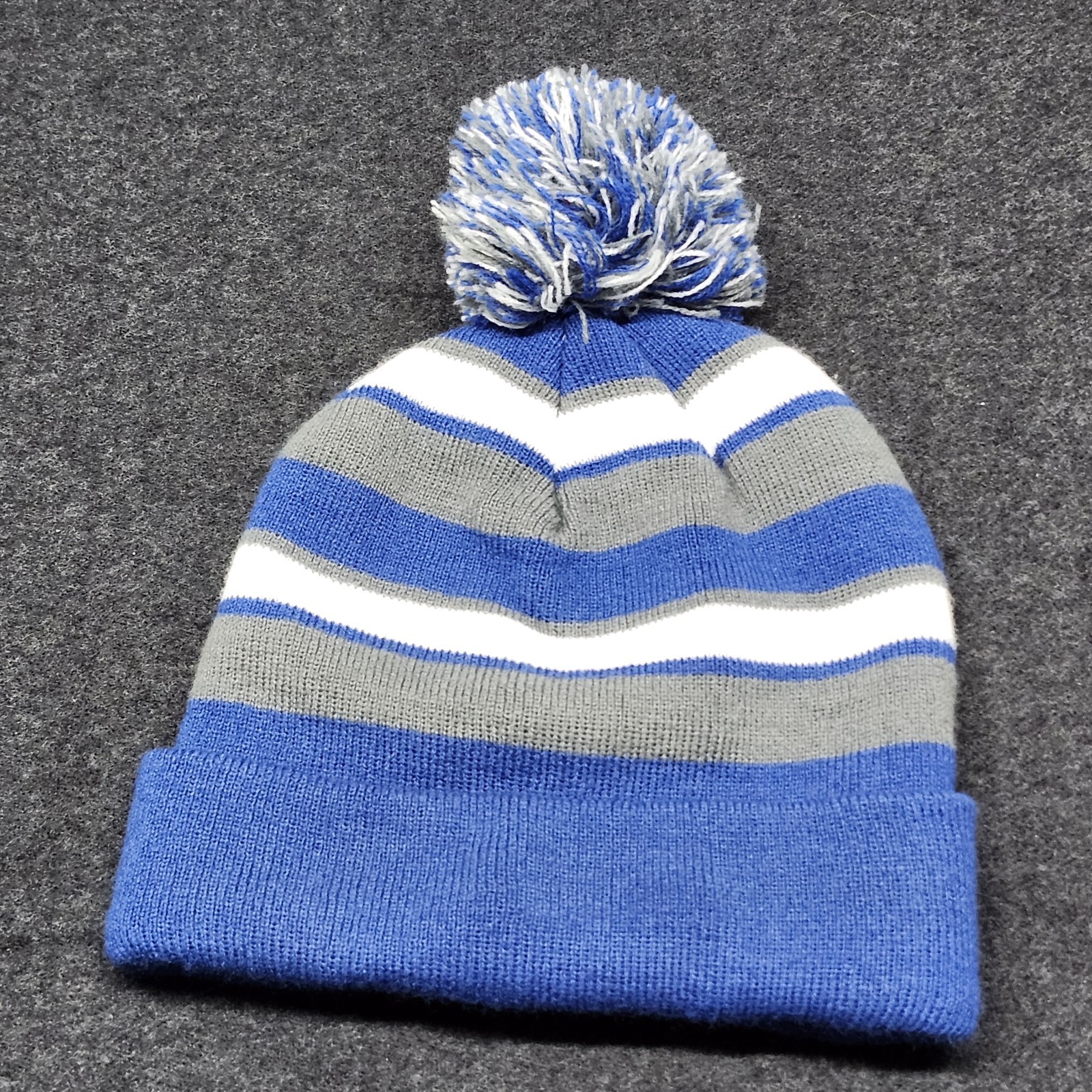 Holloway Sports Wear One Size Blue Gray White Striped Warm Winter Beanie Ski Hat