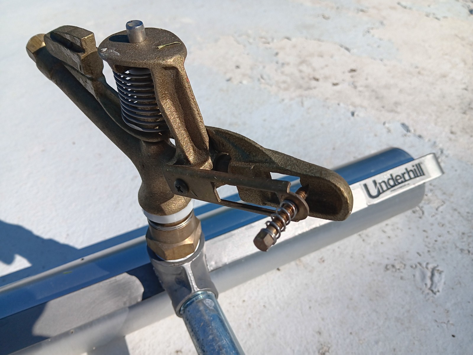 Underhill RollerPro with Sprinkler Head