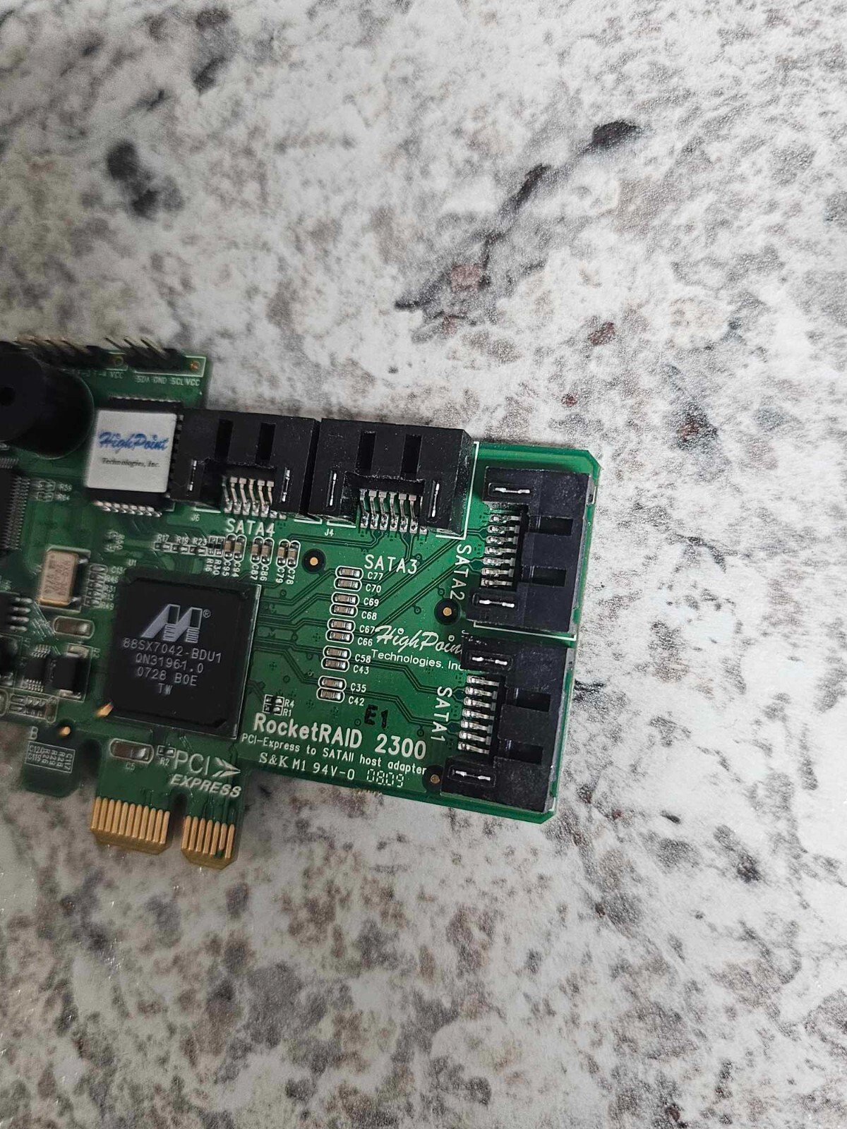 HighPoint RocketRAID 2300 PCI Express SATA II 4 Port Controller Card TESTED