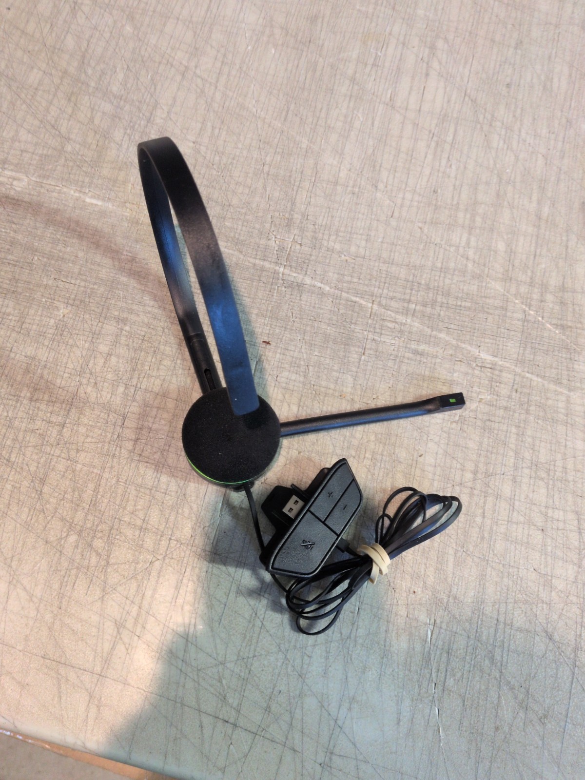 Microsoft Xbox Wired Mono Headset Black/Green Single Ear Boom Mic