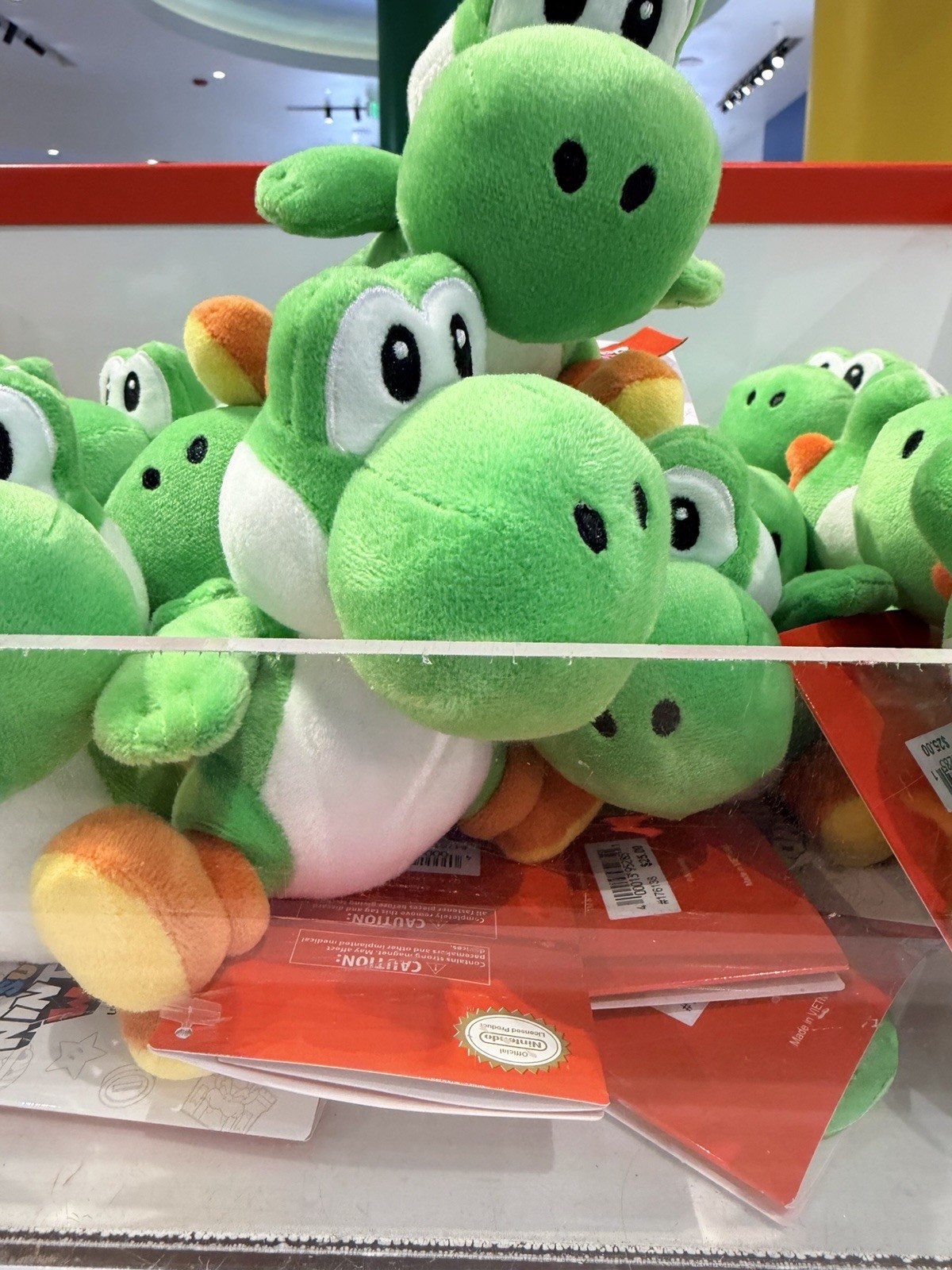 Universal Studios Fan Fest Super Nintendo World Yoshi Shoulder Pal Plush - Green