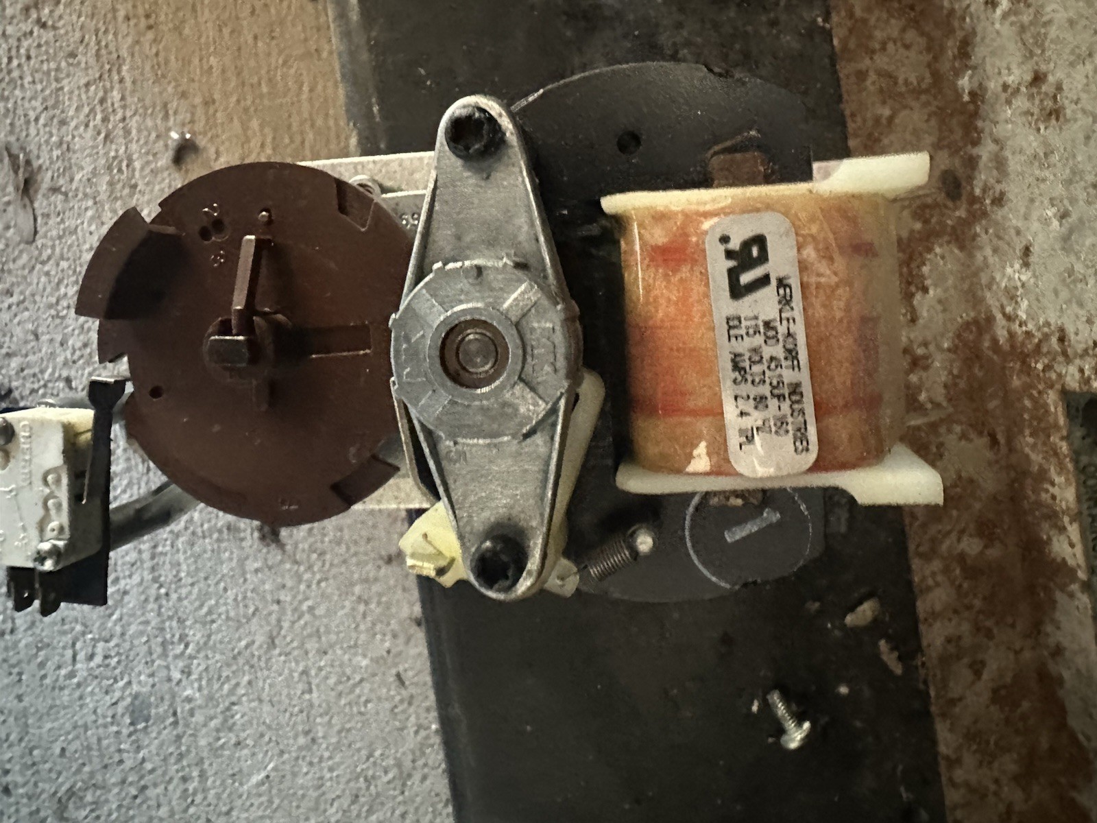 Dixie-Narco Machine 501E 276E 600E Single Column Motors Brown Disk QTY 8