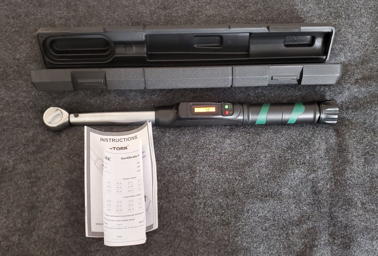 eTork 3/8 digital torque wrench