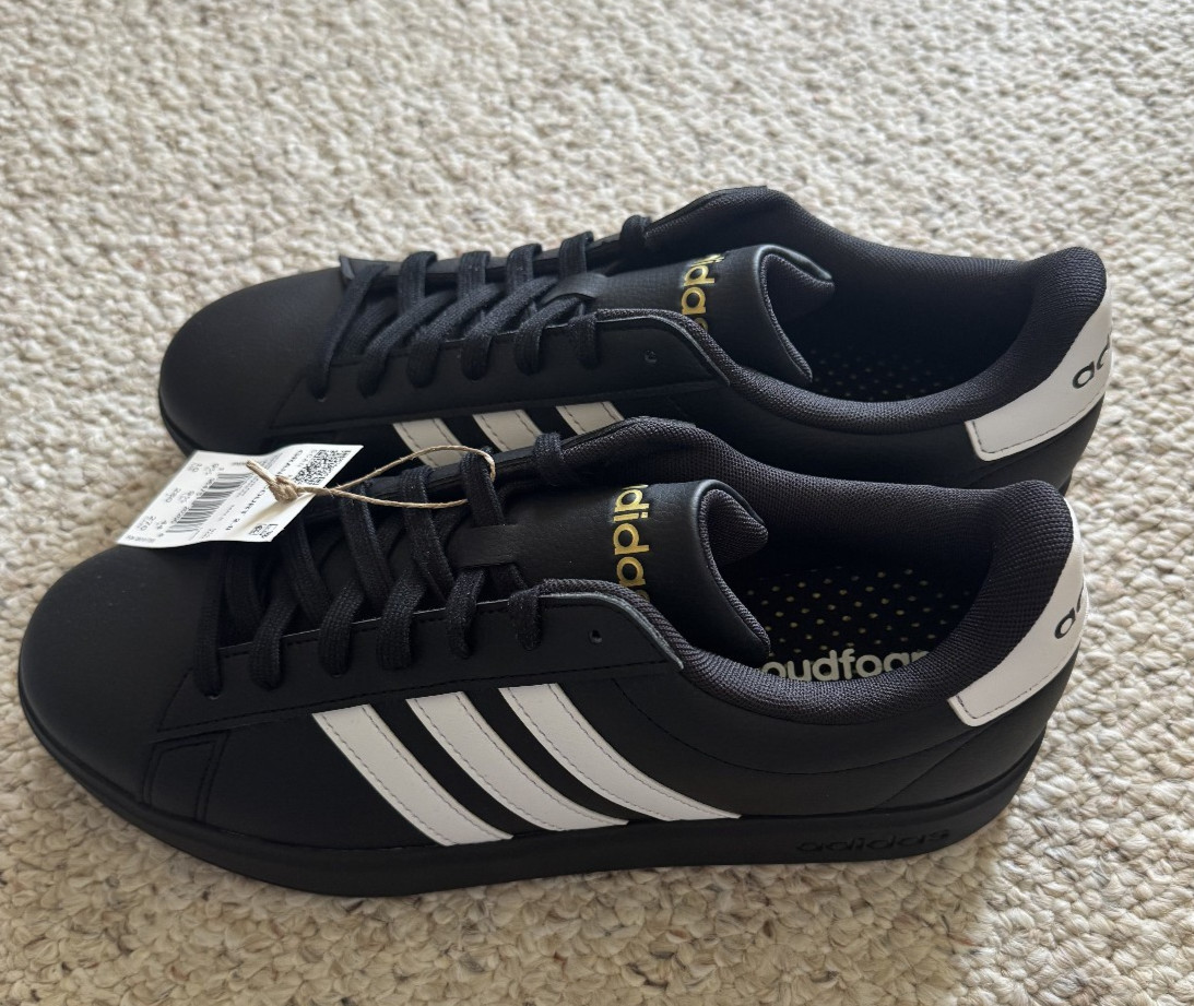 adidas Grand Court 2.0 Men’s Size 10 Black White Sneakers NWT JR0546 Tennis Shoe