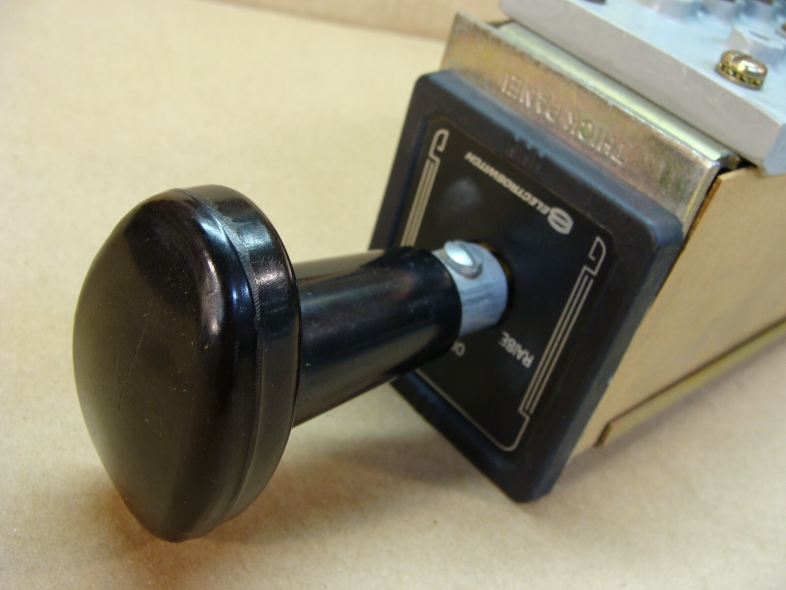 NEW ELECTROSWITCH rotary switch 16 pin type W 660A557G01