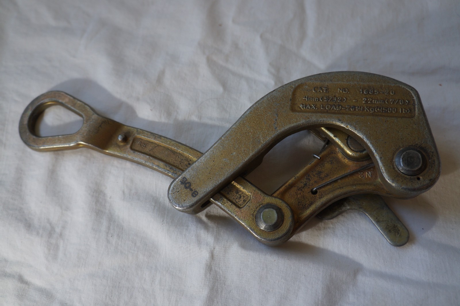 Klein Tools Cable Puller 1685-20 (5/32"- 7/8") 4500 lb max load
