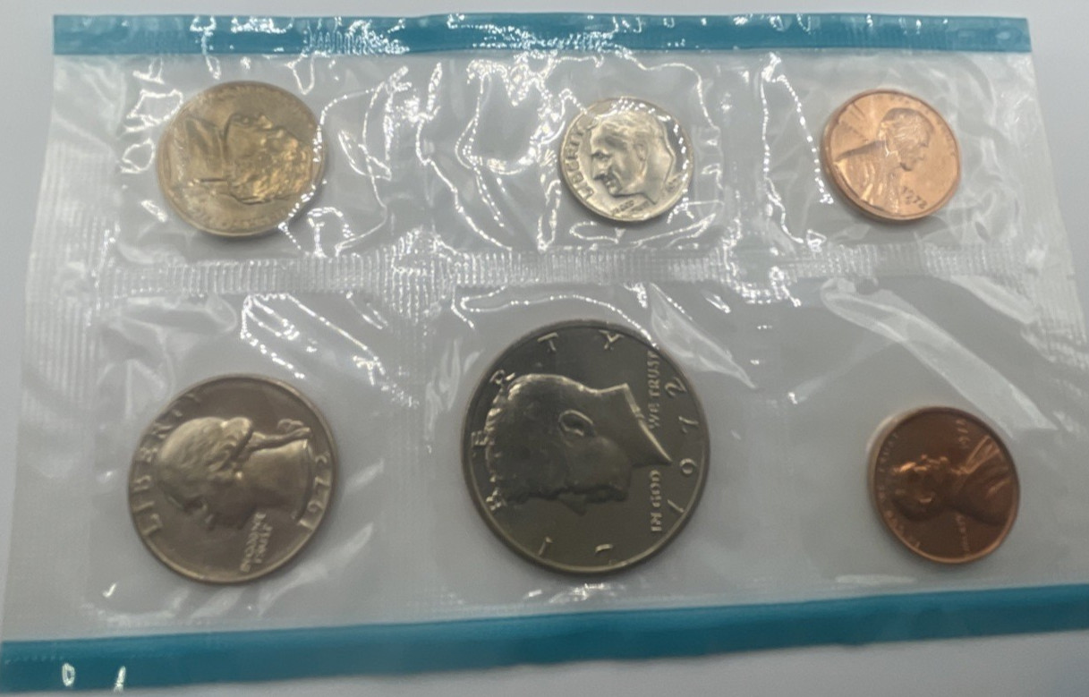 1972 U.S. Mint Uncirculated Coin Set – Mint Cello Packaging