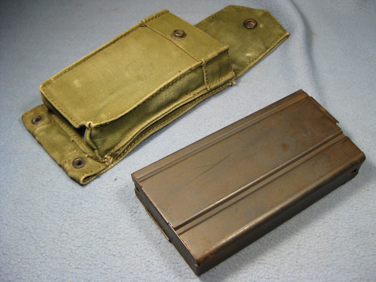 Vintage Original Vietnam War era single  magazine with Pouch 10 Round