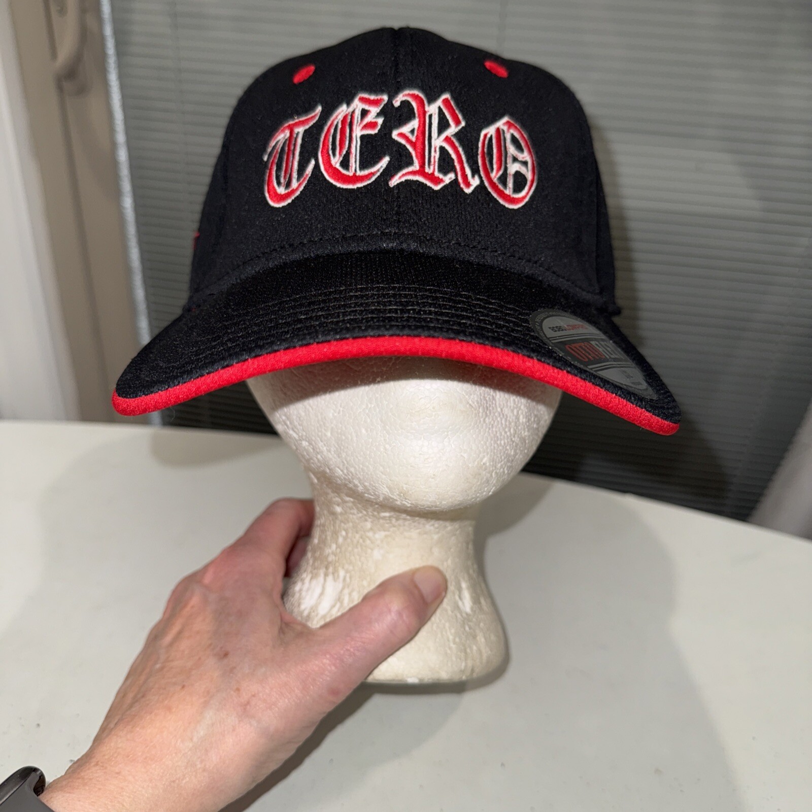 TERO in Red white Script Letters on Black Hat Cap Red Accents Flexband L/XL OTTO