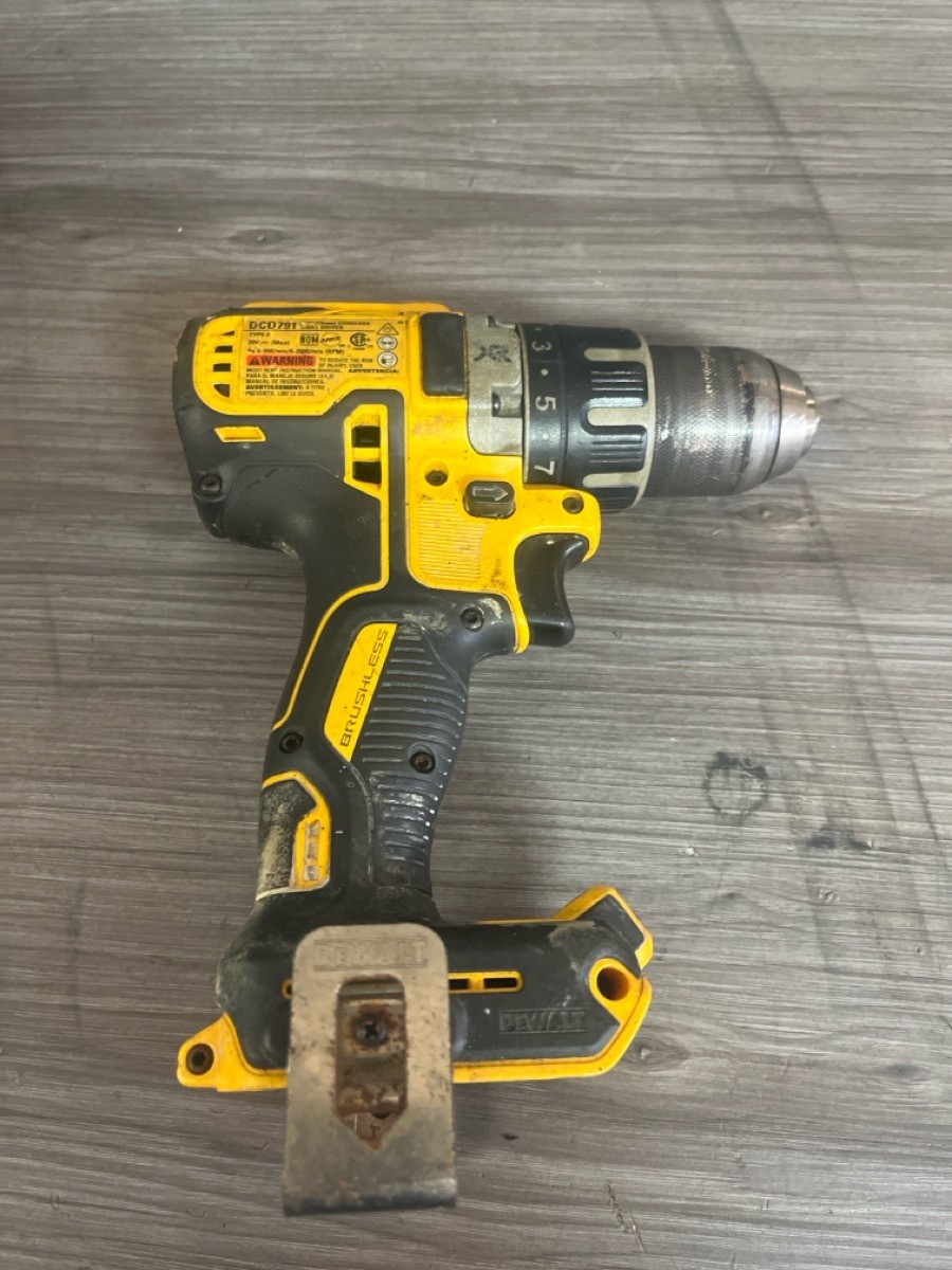 DEWALT DCD791 (PSO042168)