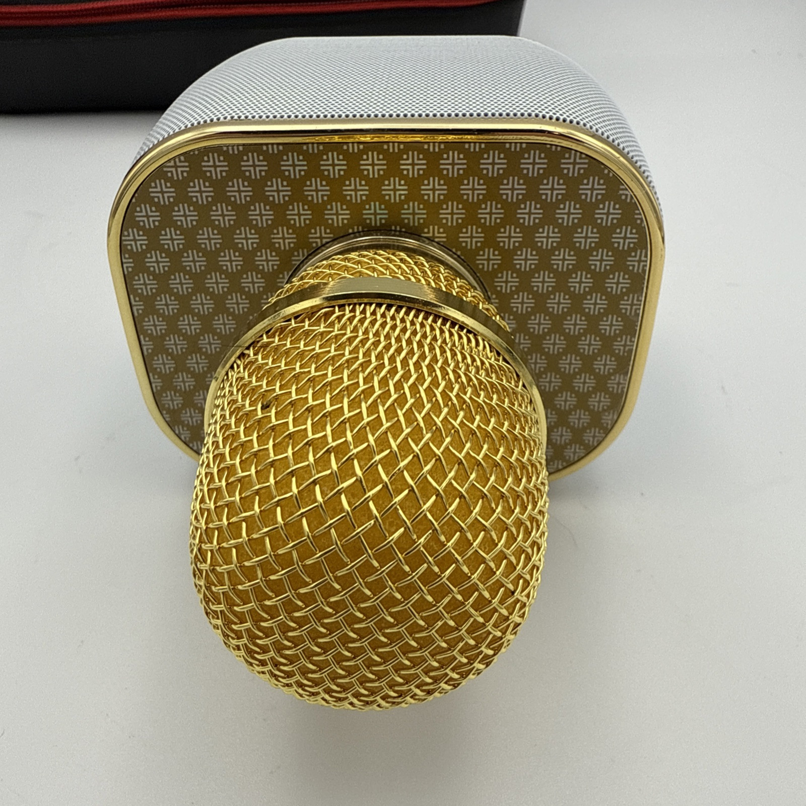 Funky Rico Karaoke Microphone Handheld Wireless Bluetooth w/Speaker Gold WORKING