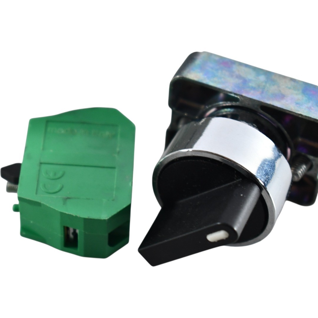 NEW Automation Direct GCX1310 Selector Switch 22mm 2-Position Spring Return