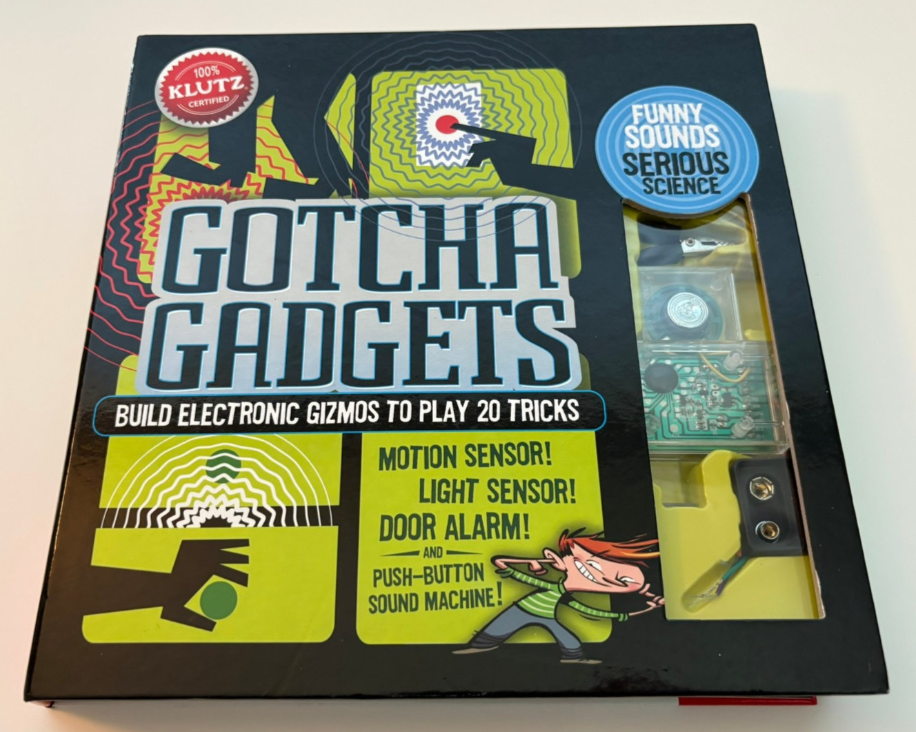 Klutz Gotcha Gadgets STEM Science Prank Kit Build 20 Electronic Gizmos 4 Sensors