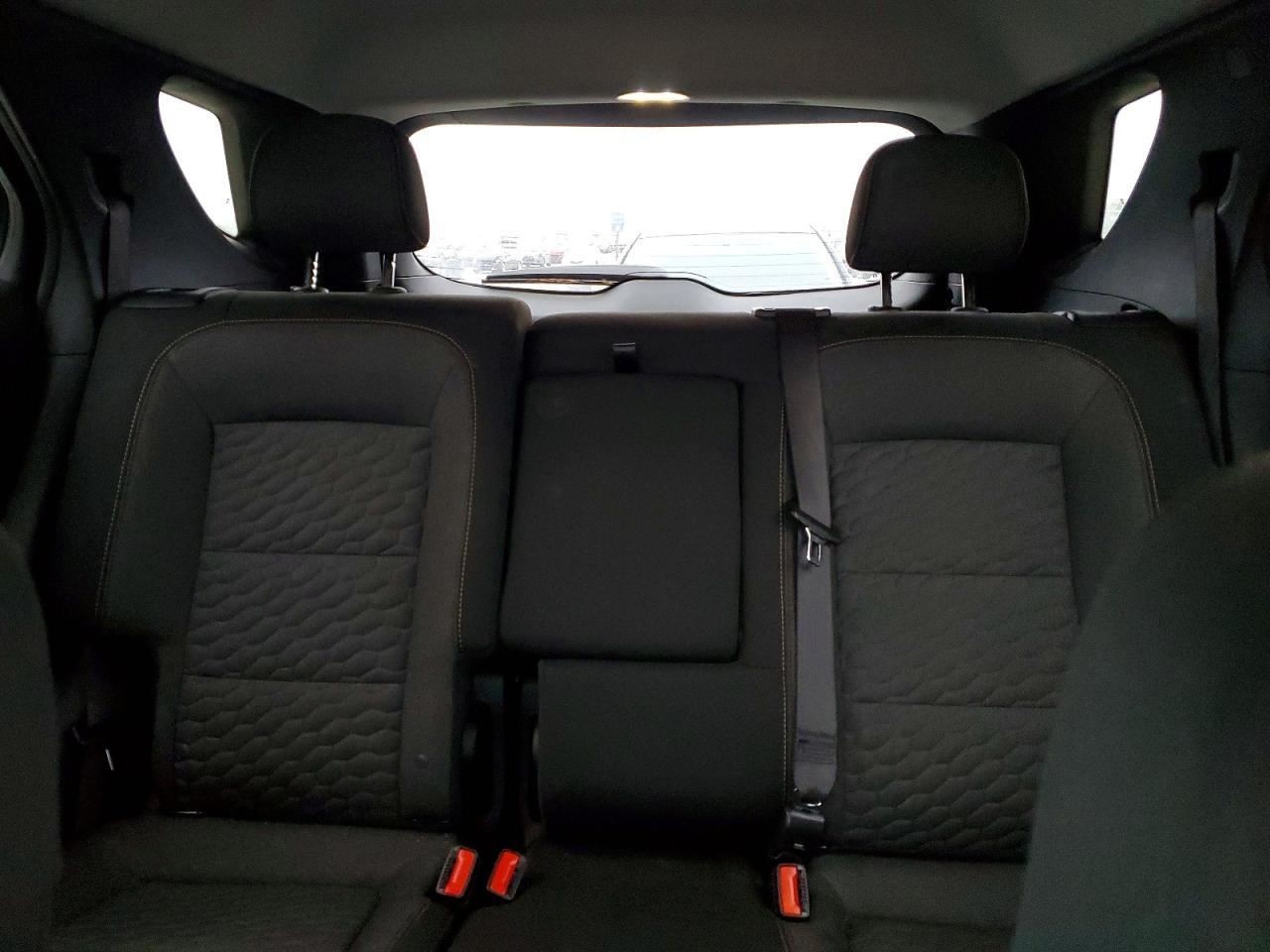 EQUINOX 2021 Glove Box 4996731