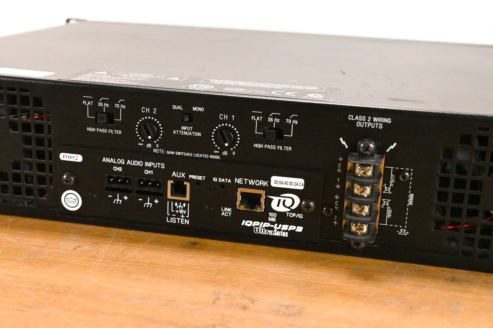 Crown CTs 600 Two-Channel 300W Power Amplifier CG01Y1A