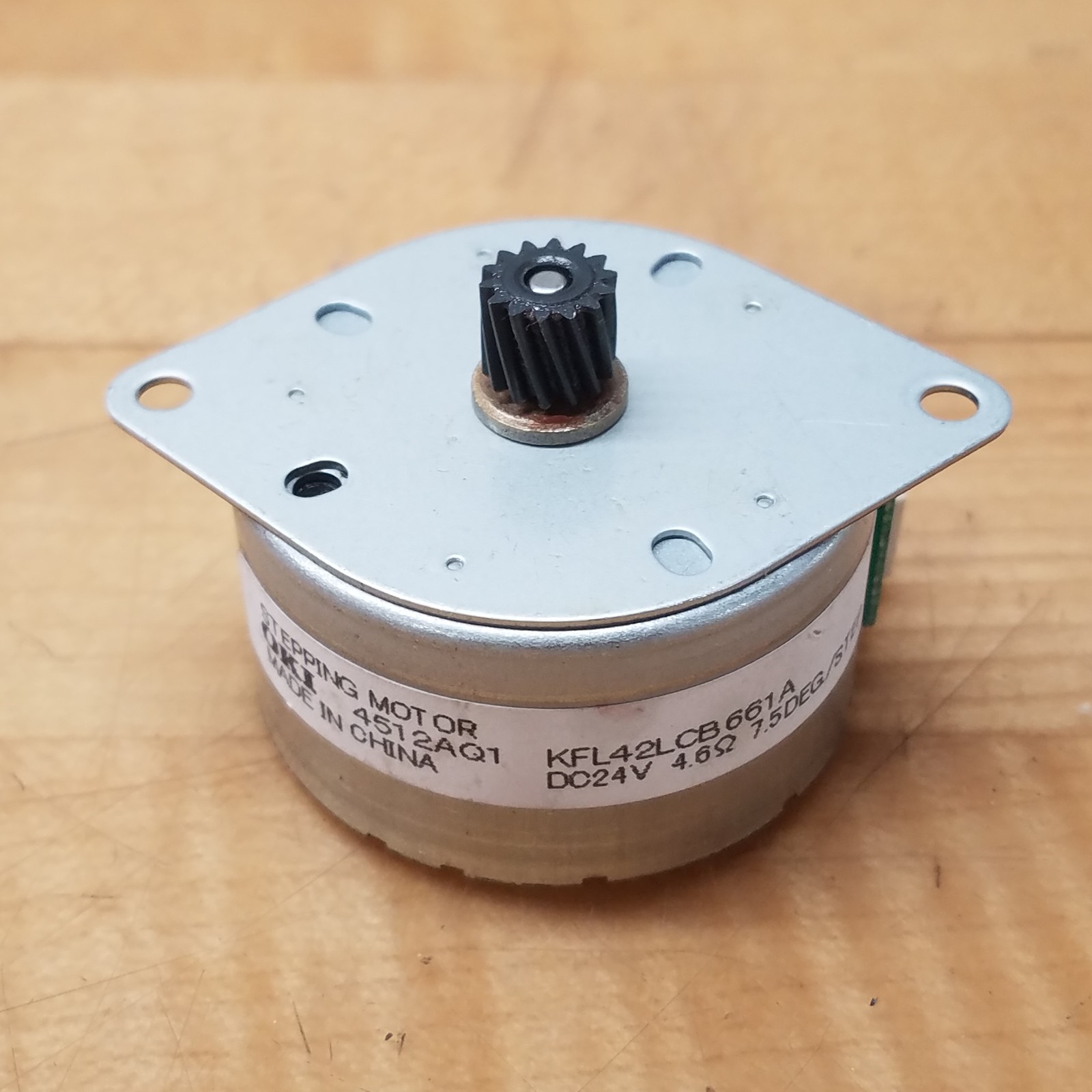 OKI KFL42LCB661A Stepping Motor, 24VDC, 7.5°/STEP - USED
