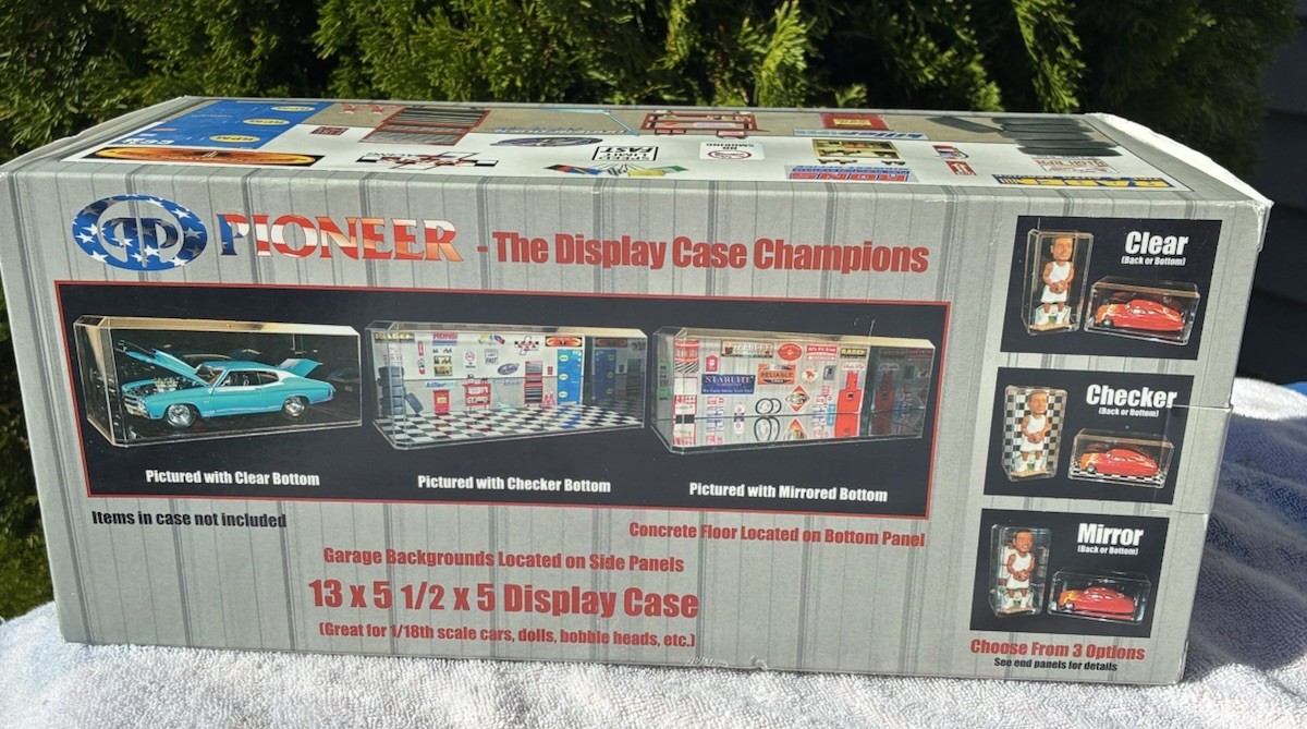 Pioneer Plastics Clear Plastic Case for 1:18 Scale Cars, 13" W x 5.5" D x 5" H