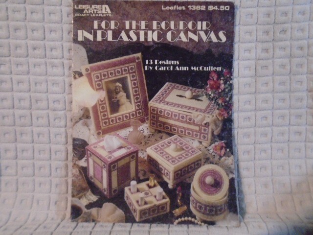 Leisure Arts 1362 FOR THE BOUDOIR Frame Boxes Plastic Canvas Pattern Leaflet
