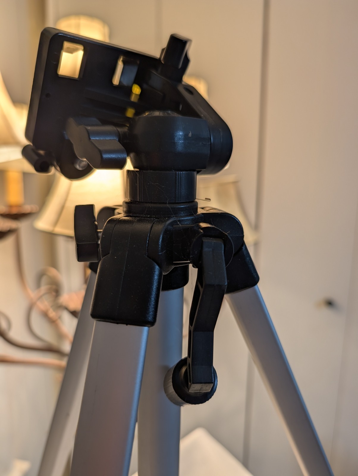 Kodak Gear 54" Tripod 80009 Lightweight Adjustable Digital Camera