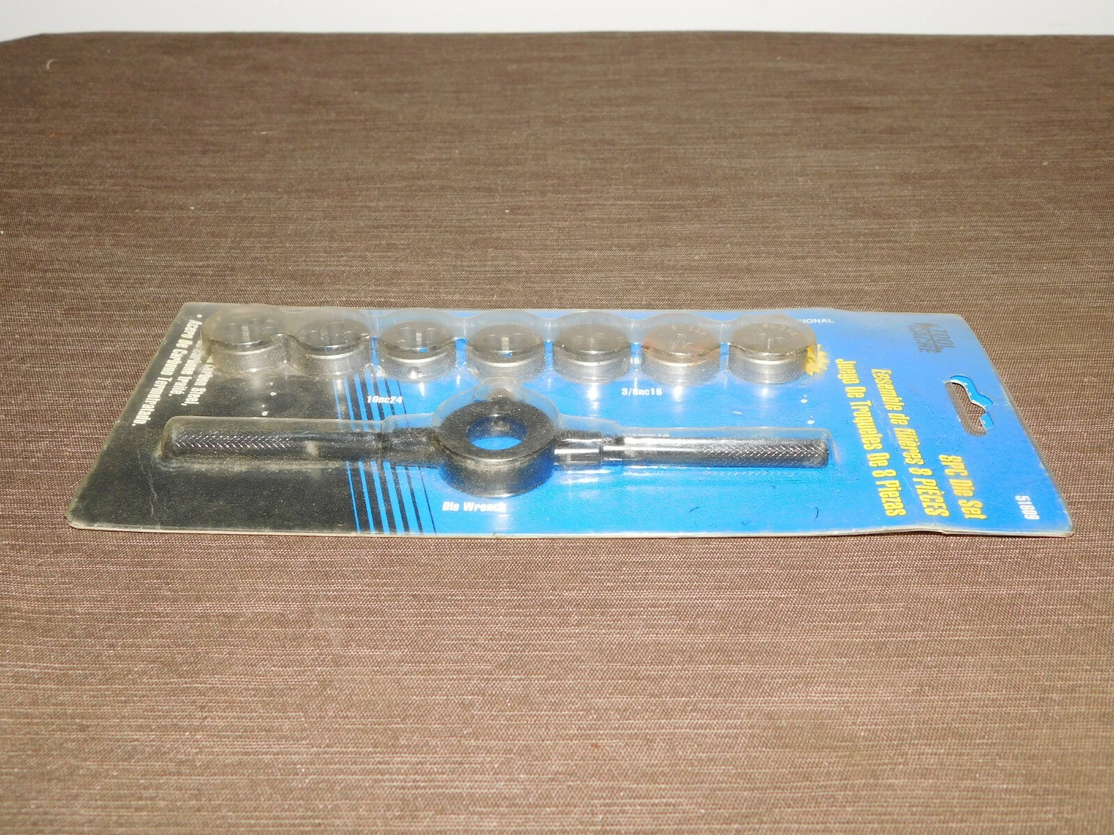 TOOL CACHE 8PC 8 PIECE DIE SET NEW IN PACKAGE
