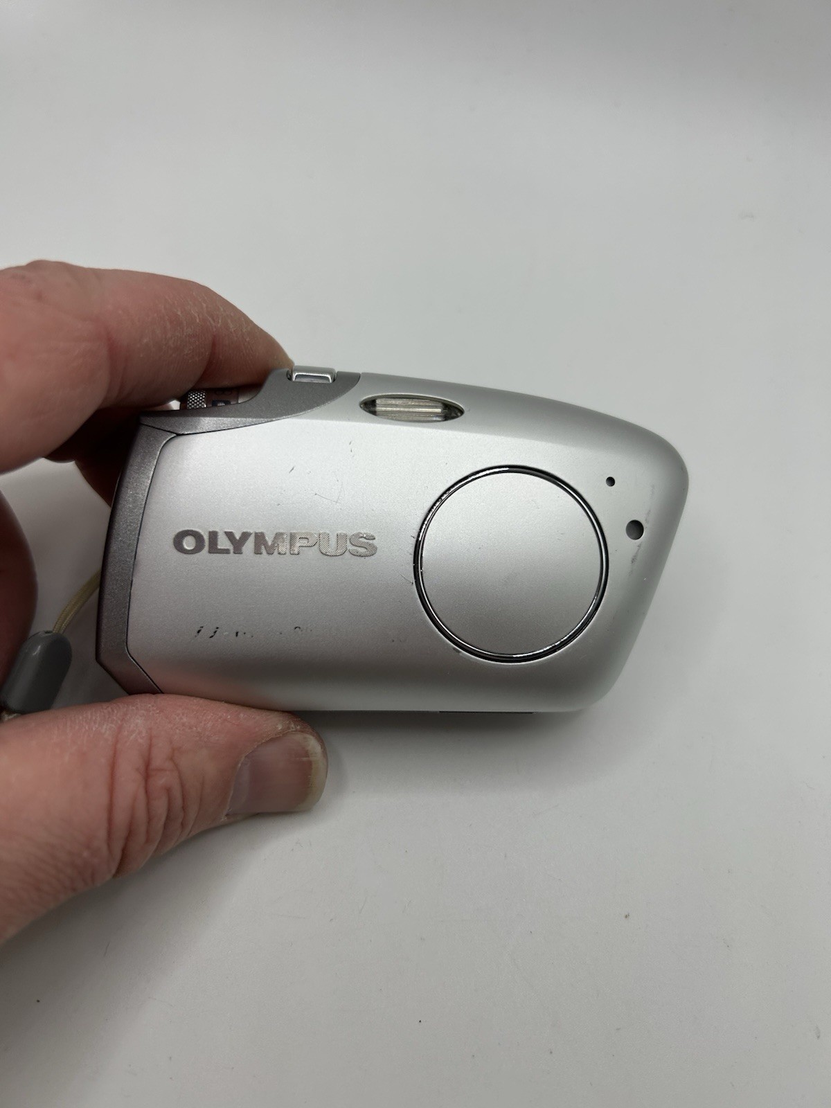 Olympus Mju Mini Digital Camera Silver Compact - Untested